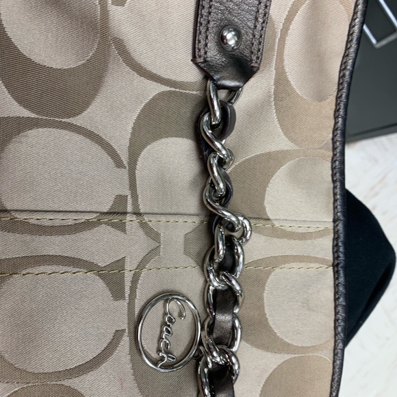 Coach purse - Picture 4 of 5